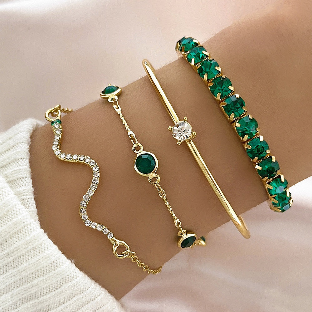 Set de 4 pulseras elásticas de alta moda con brillantes verde esmeralda